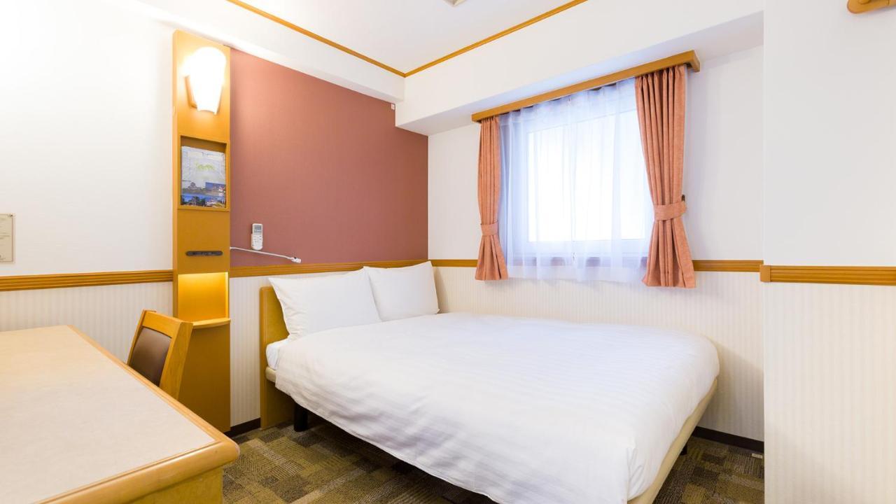 Toyoko Inn Hakata-Eki Bus Terminal Mae Fukuoka  Pokoj fotografie